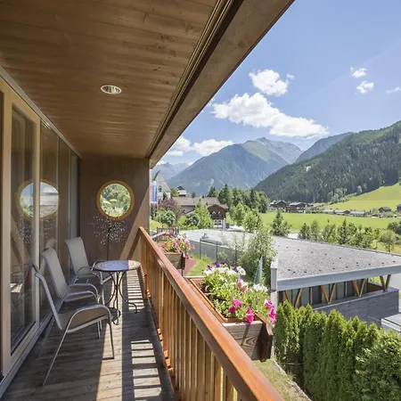 Holiday home In Koenigsleiten With Swimming Pool